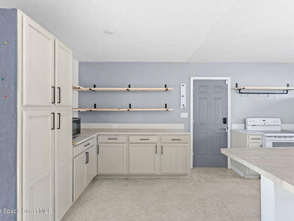 1049 Cabot Drive, Palm Bay, FL 32905