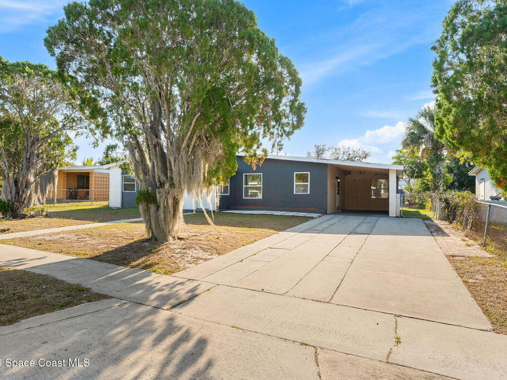 1049 Cabot Drive, Palm Bay, FL 32905