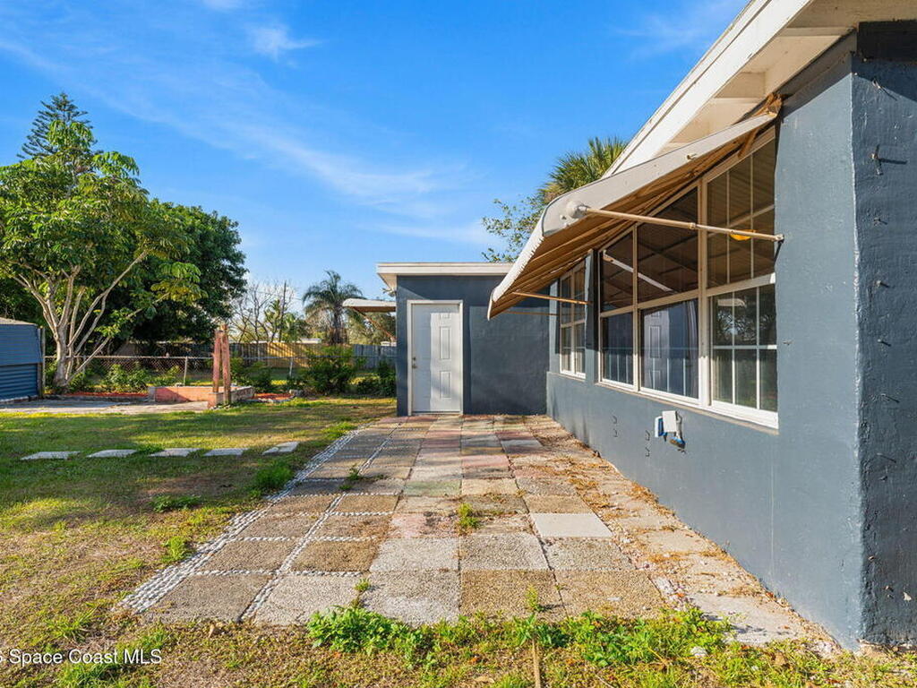 1049 Cabot Drive, Palm Bay, FL 32905