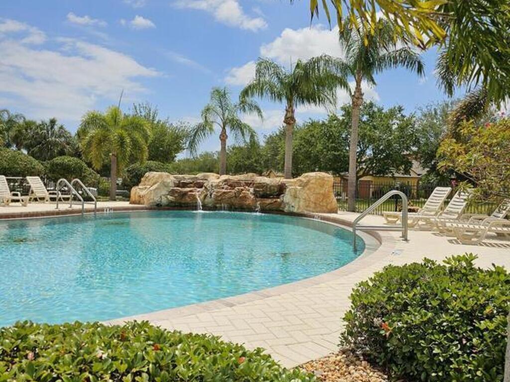 4570 Radiant Way, Melbourne, FL 32901