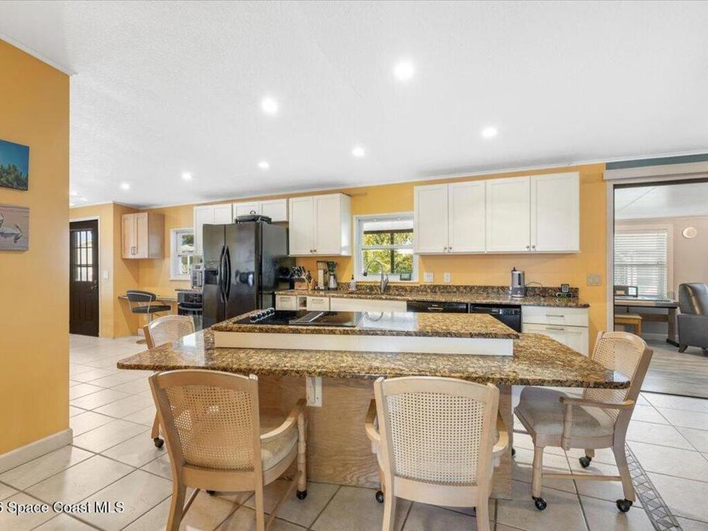 925 Evergreen Street, Barefoot Bay, FL 32976