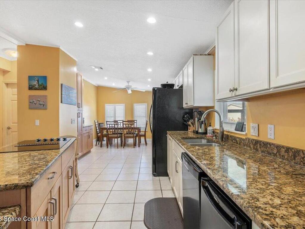 925 Evergreen Street, Barefoot Bay, FL 32976