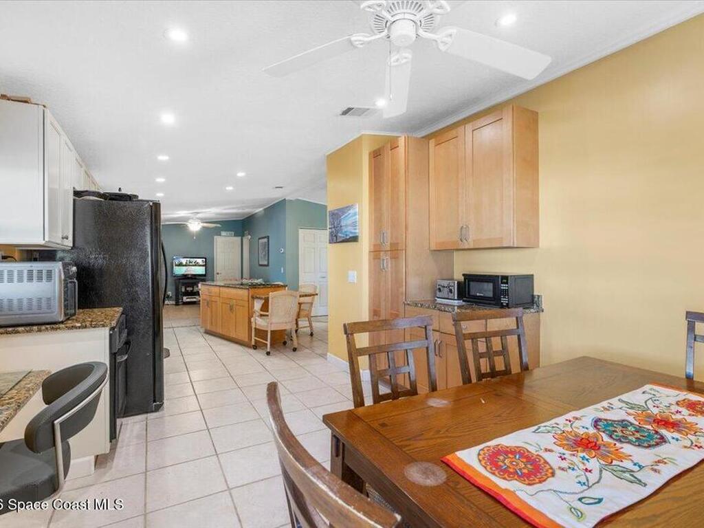 925 Evergreen Street, Barefoot Bay, FL 32976