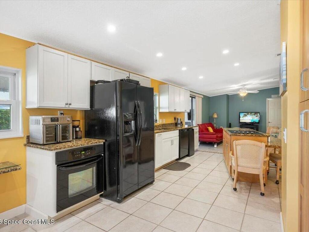 925 Evergreen Street, Barefoot Bay, FL 32976