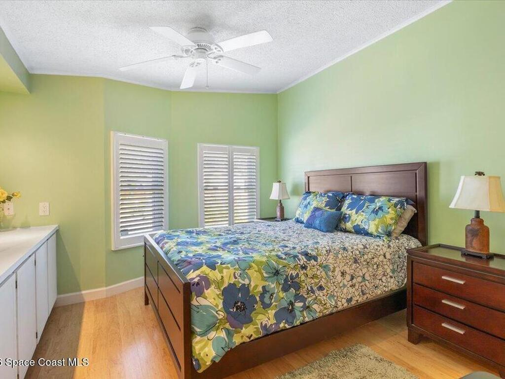 925 Evergreen Street, Barefoot Bay, FL 32976