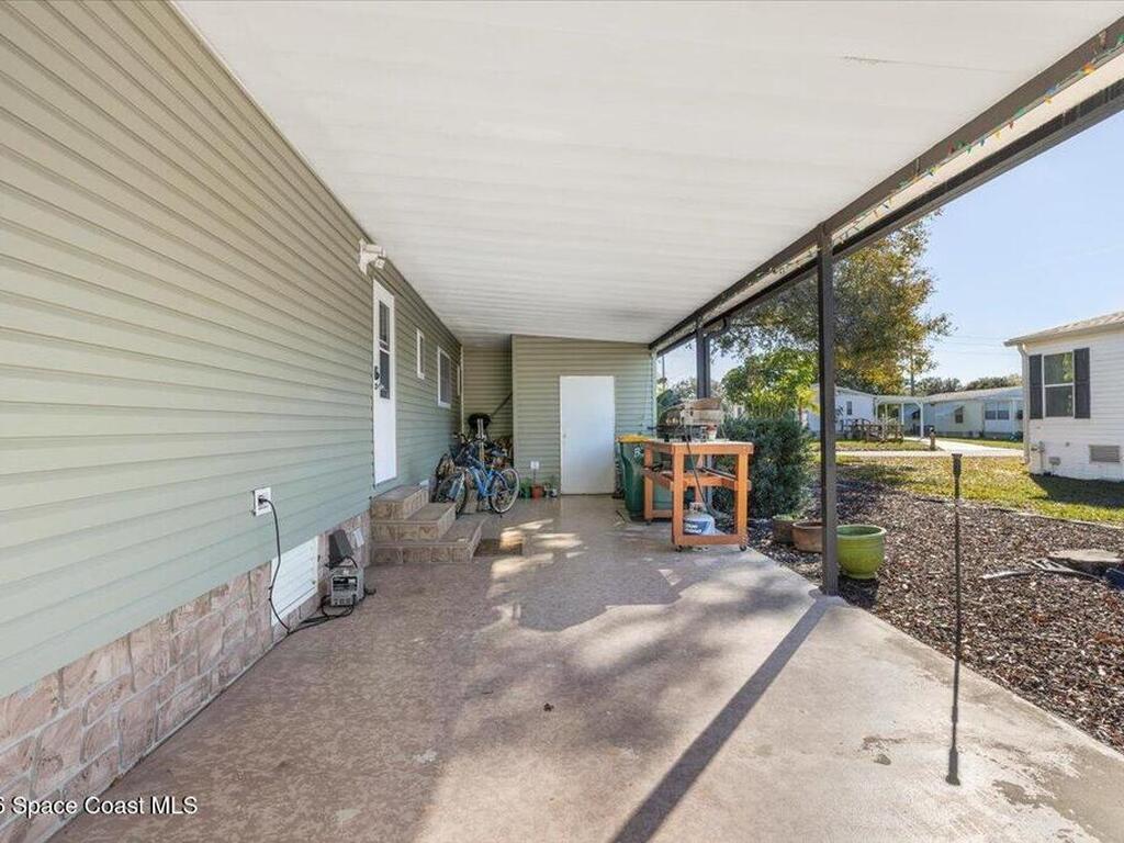 925 Evergreen Street, Barefoot Bay, FL 32976