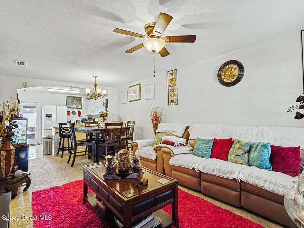 1070 Luminary Circle, Melbourne, FL 32901