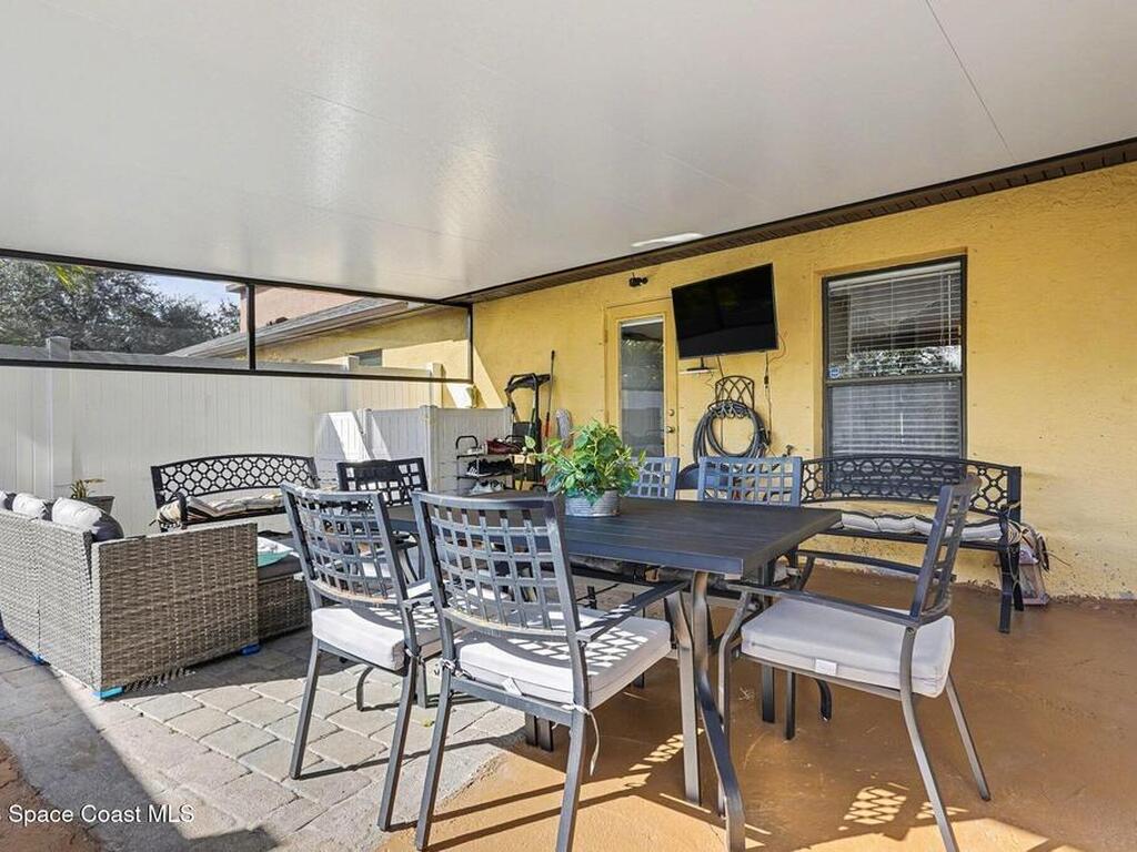 1070 Luminary Circle, Melbourne, FL 32901