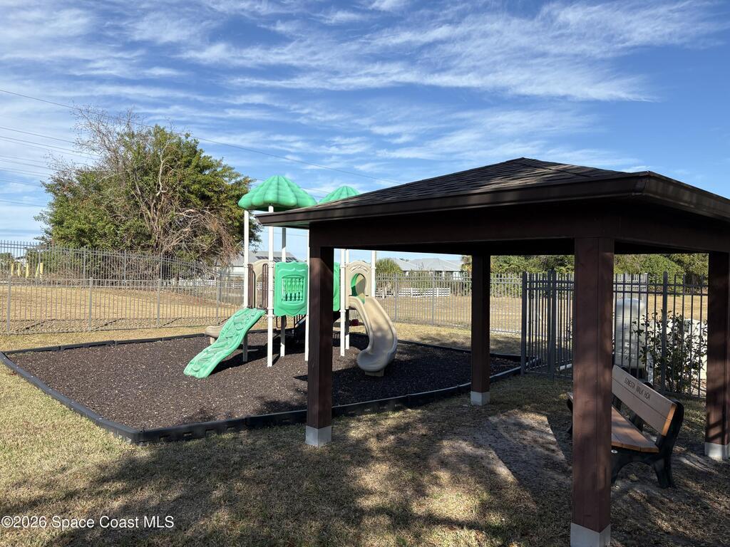 1070 Luminary Circle, Melbourne, FL 32901