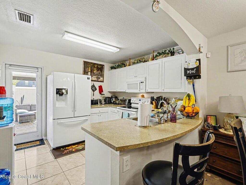 1070 Luminary Circle, Melbourne, FL 32901