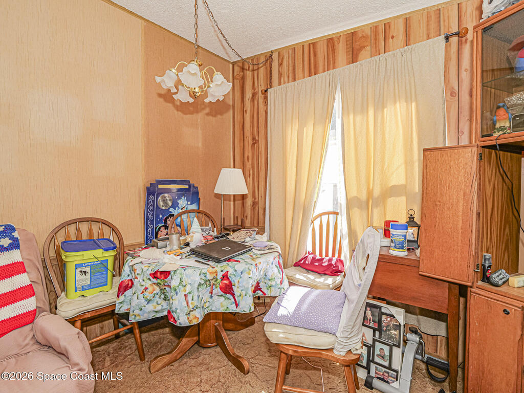 37 Sapphire Street, Melbourne, FL 32904