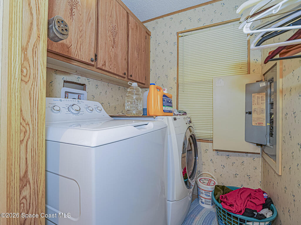 37 Sapphire Street, Melbourne, FL 32904