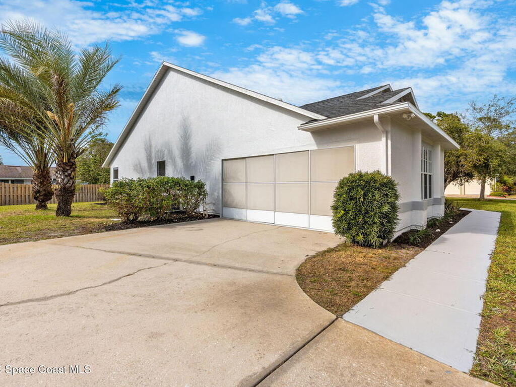 3050 Kershaw Court, Melbourne, FL 32934