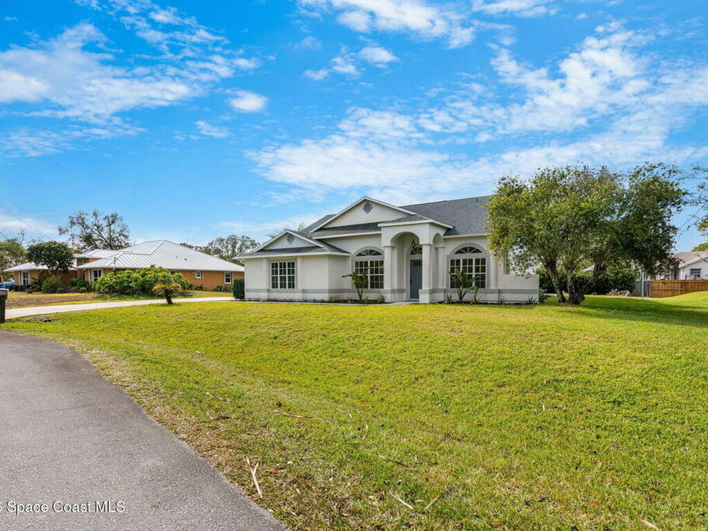 3050 Kershaw Court, Melbourne, FL 32934