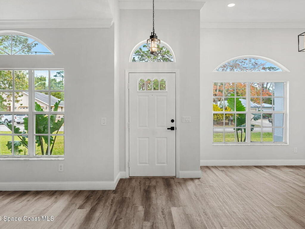 3050 Kershaw Court, Melbourne, FL 32934