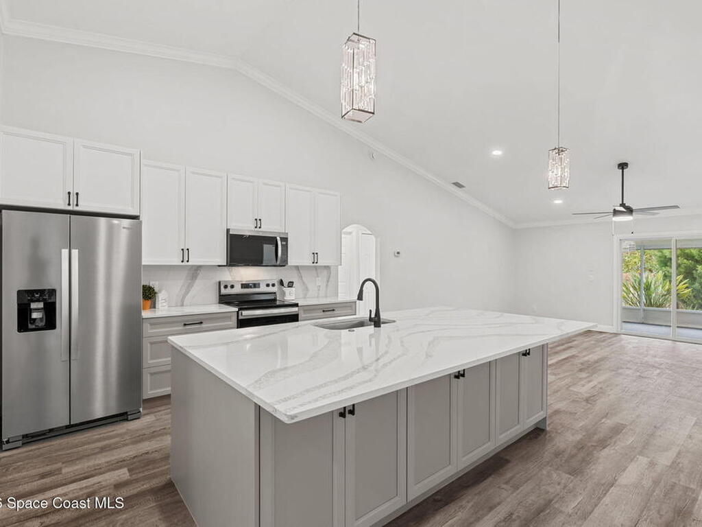 3050 Kershaw Court, Melbourne, FL 32934