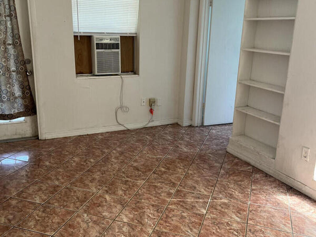 1159 Bonita Court, Palm Bay, FL 32905