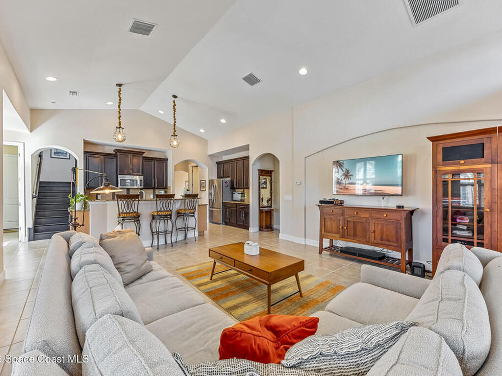 685 Mission Bay Drive, Satellite Beach, FL 32937