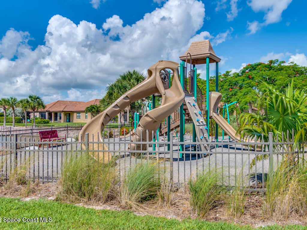 685 Mission Bay Drive, Satellite Beach, FL 32937