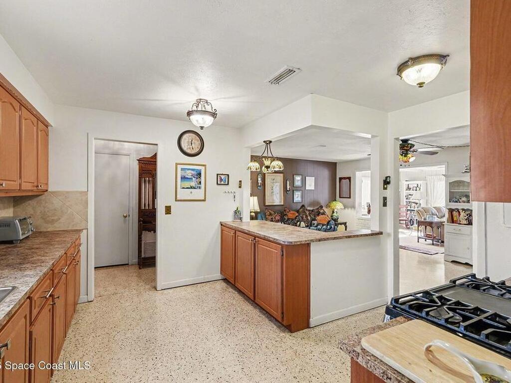 855 Richland Avenue, Merritt Island, FL 32953