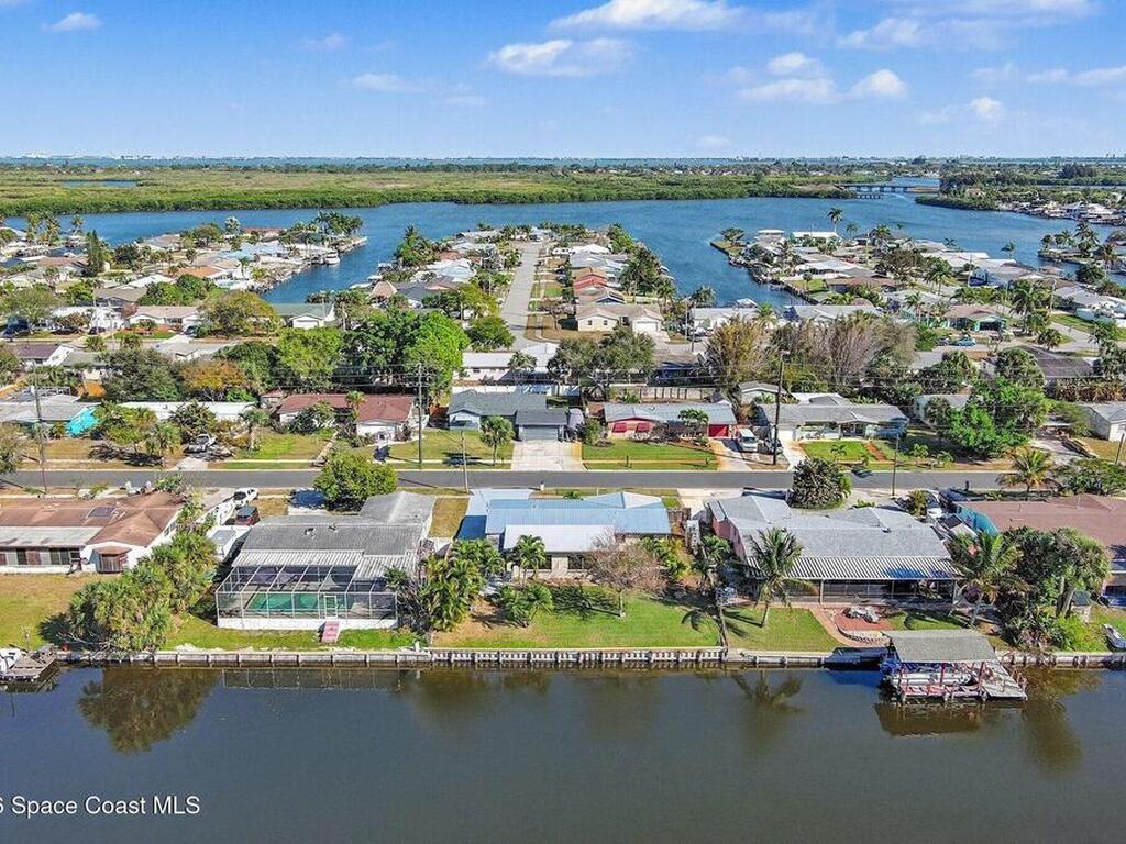 855 Richland Avenue, Merritt Island, FL 32953