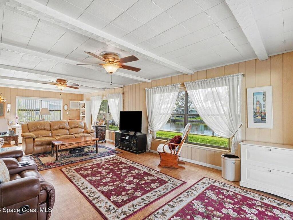 855 Richland Avenue, Merritt Island, FL 32953