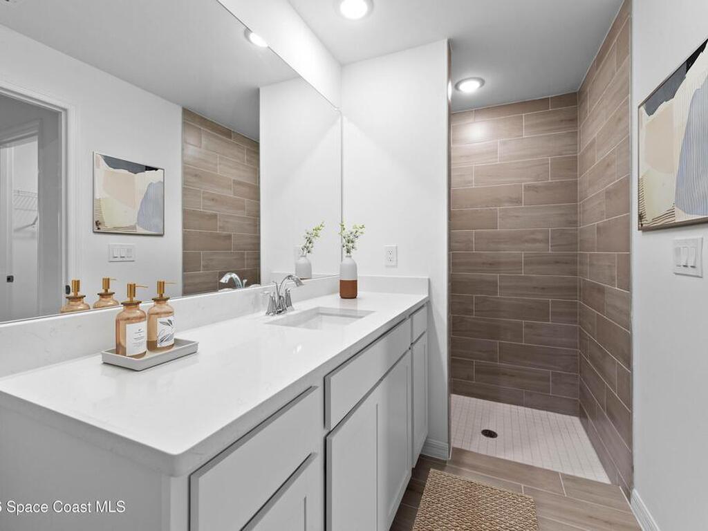 3251 Bowline Avenue, Palm Bay, FL 32909