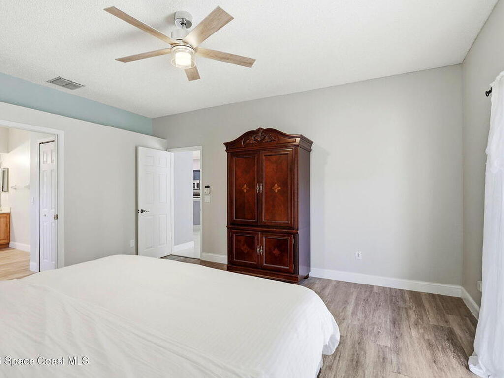 2424 Stone Cross Circle, Orlando, FL 32828