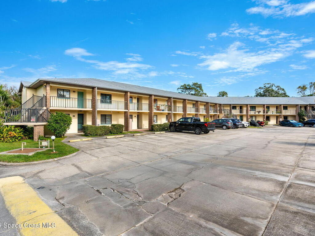 100 Canebreakers Drive, Cocoa, FL 32927