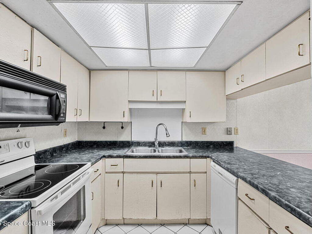 100 Canebreakers Drive, Cocoa, FL 32927