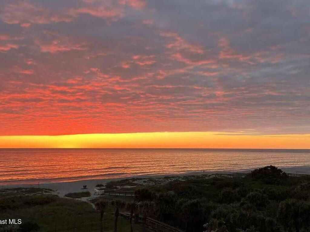 1830 N Atlantic Avenue, Cocoa Beach, FL 32931