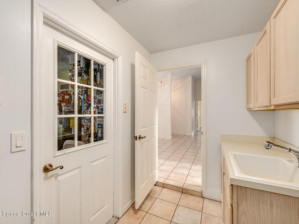 4245 Miami Avenue, Melbourne, FL 32904