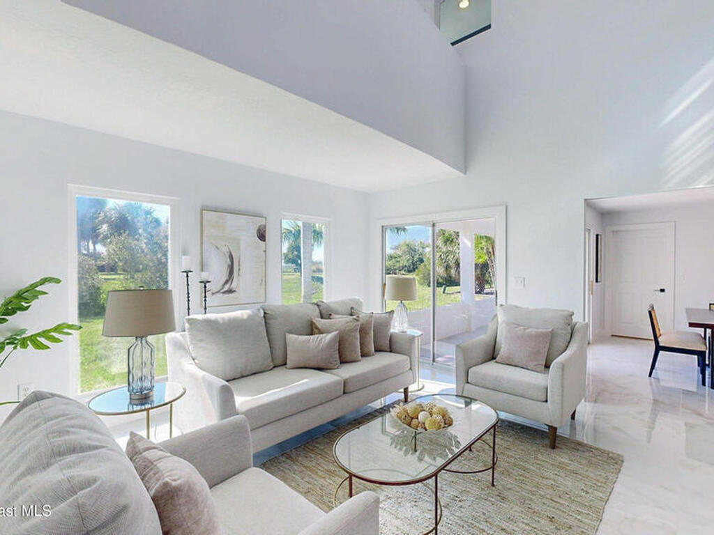 807 W Central Boulevard, Cape Canaveral, FL 32920