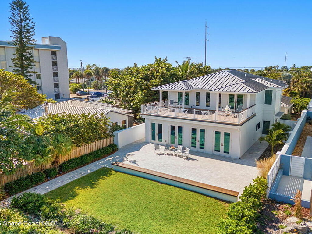 1081 S Atlantic Avenue, Cocoa Beach, FL 32931