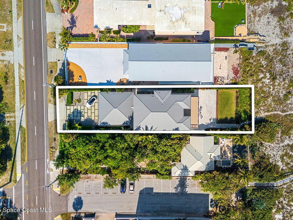 1081 S Atlantic Avenue, Cocoa Beach, FL 32931