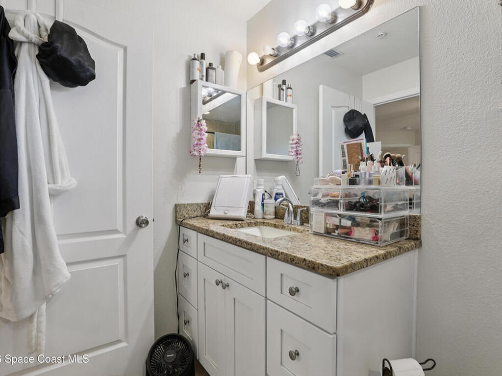 527 Jackson Avenue, Satellite Beach, FL 32937