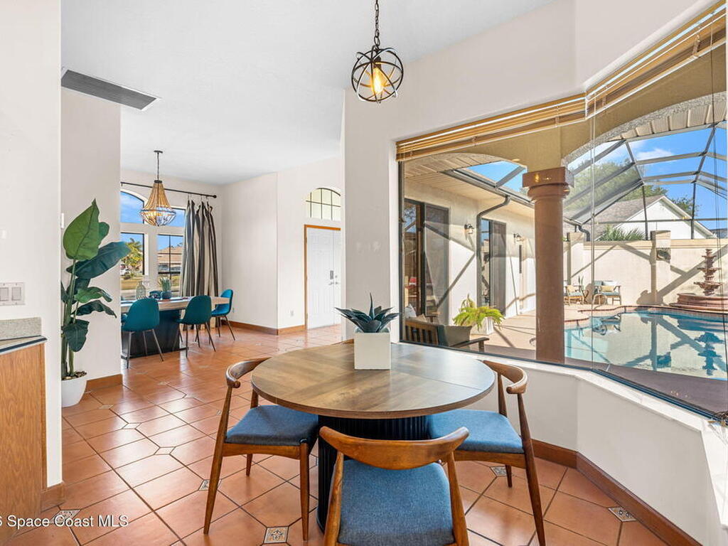 510 Lake Victoria Circle, Melbourne, FL 32940