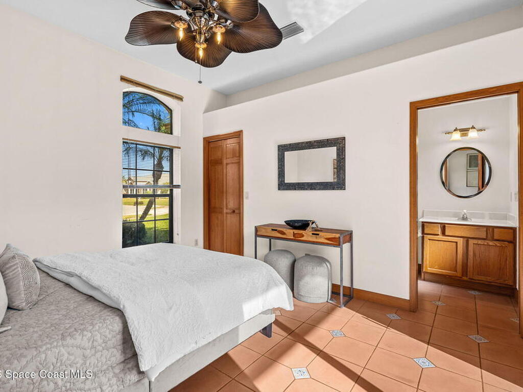 510 Lake Victoria Circle, Melbourne, FL 32940