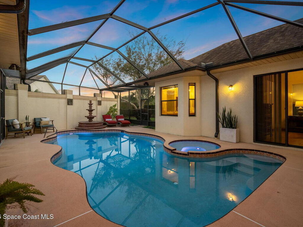 510 Lake Victoria Circle, Melbourne, FL 32940