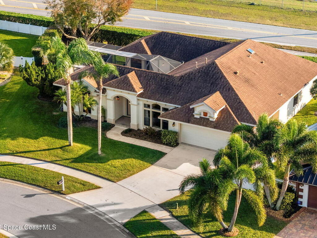 510 Lake Victoria Circle, Melbourne, FL 32940