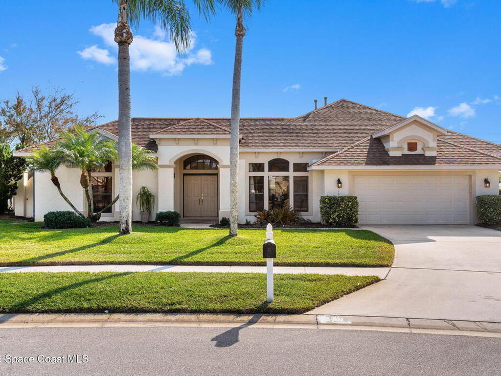 510 Lake Victoria Circle, Melbourne, FL 32940