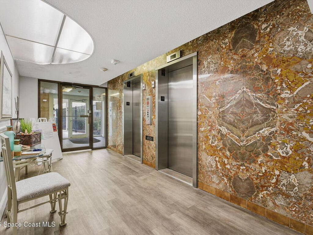 2020 N Atlantic Avenue, Cocoa Beach, FL 32931