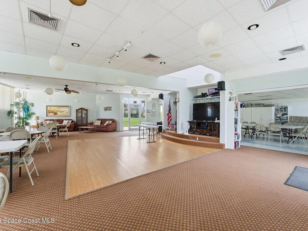 2020 N Atlantic Avenue, Cocoa Beach, FL 32931