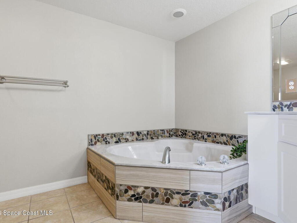 8903 Laguna Lane, Cape Canaveral, FL 32920