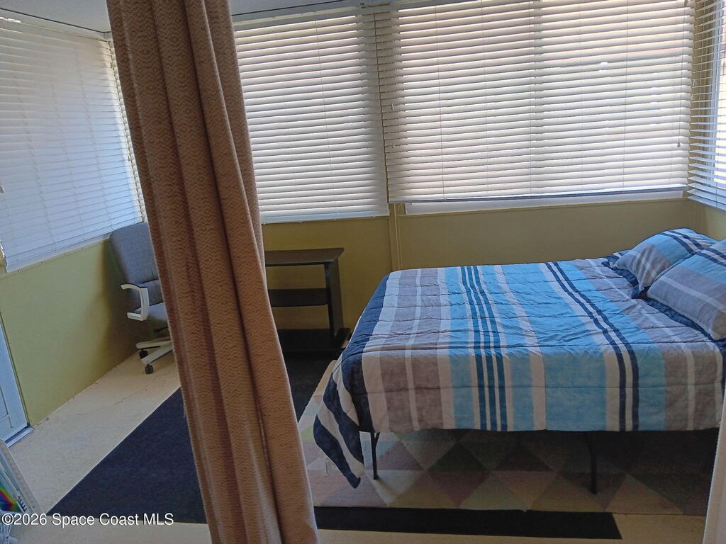 1047 Small Court, Indian Harbour Beach, FL 32937