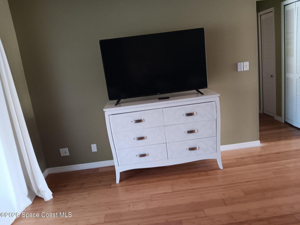 1047 Small Court, Indian Harbour Beach, FL 32937