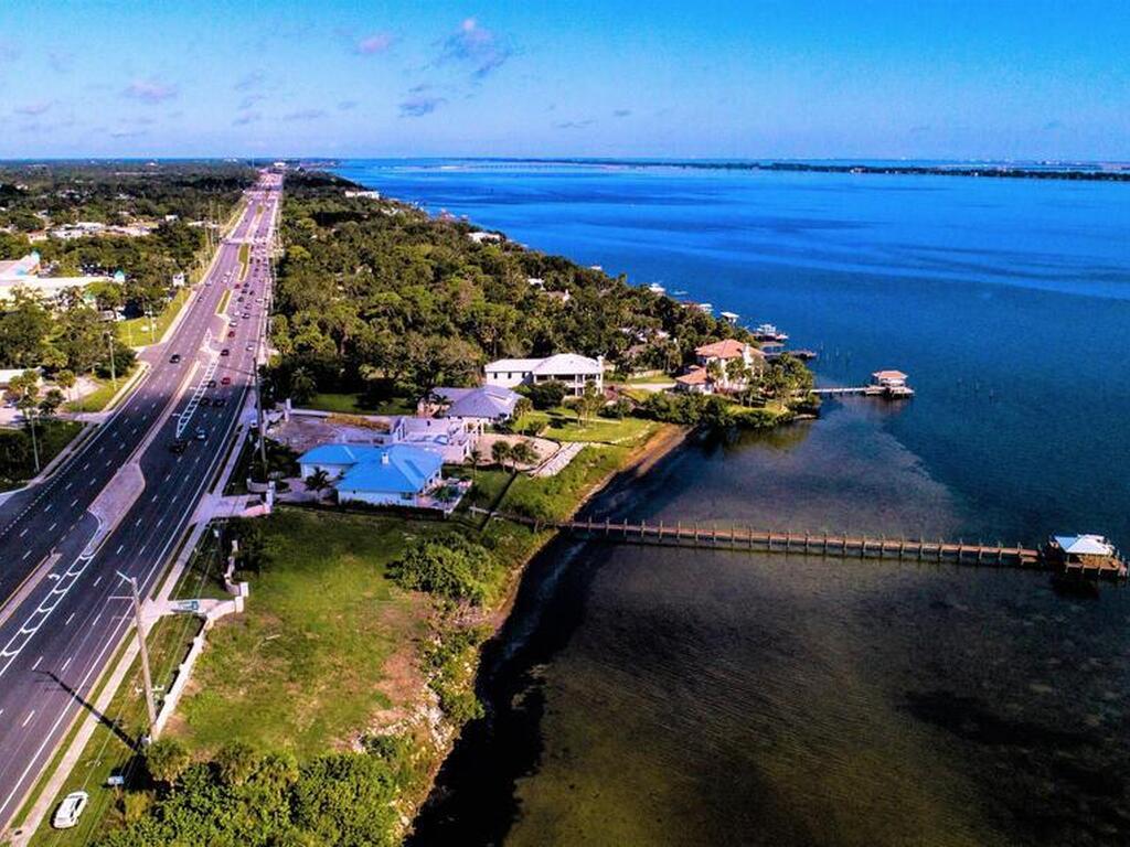 3301 N Harbor City Boulevard, Melbourne, FL 32935