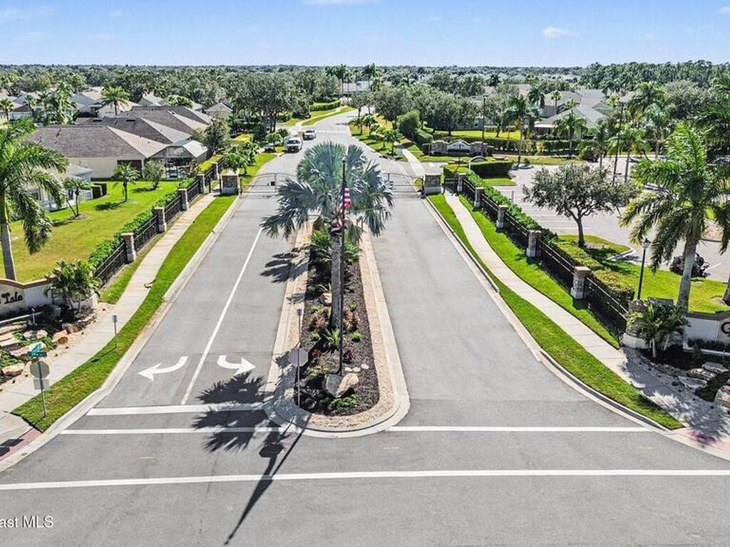 1430 Lago Mar Drive, Melbourne, FL 32940