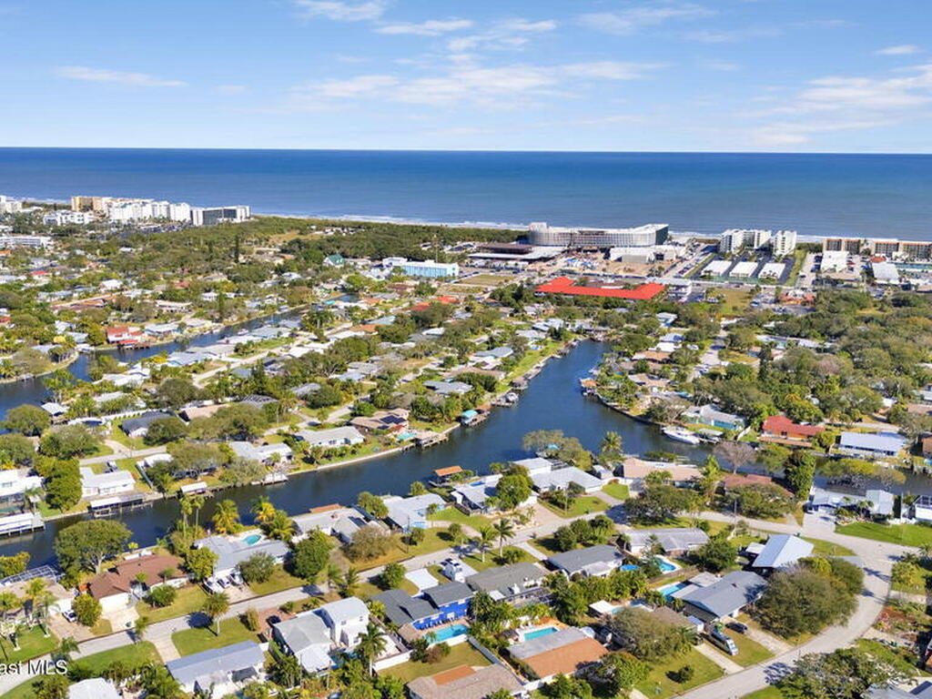 1034 Bali Road, Cocoa Beach, FL 32931