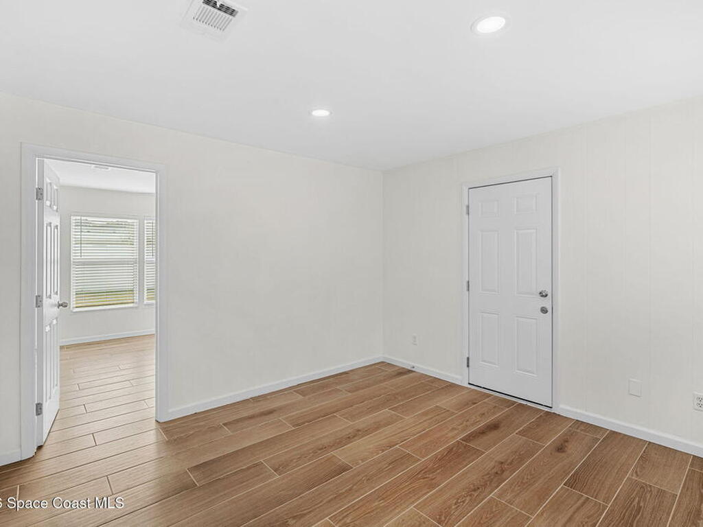 668 John Hancock Lane, Melbourne, FL 32904